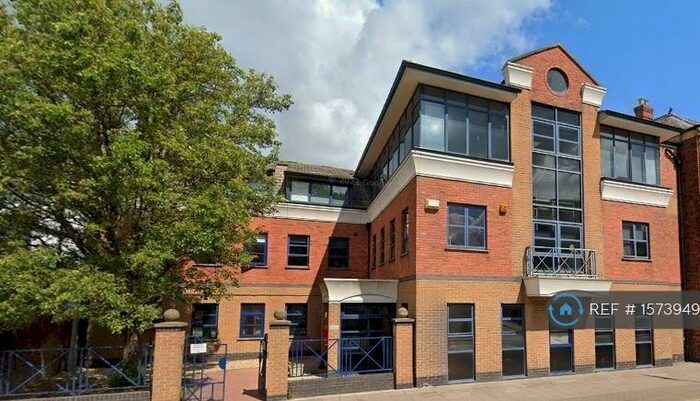 Studio To Rent In London Road, Gloucester, GL1