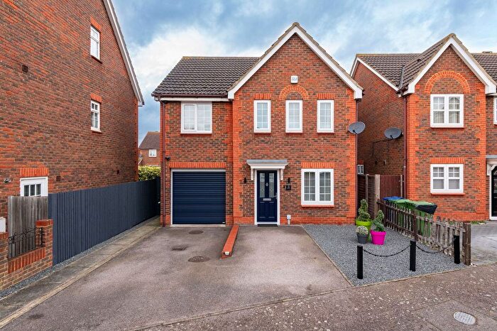 4 Bedroom Detached House For Sale In Penny Cress Road, Minster On Sea, Sheerness, ME12