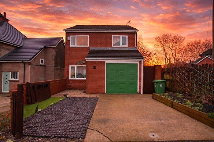 3 Bedroom Detached House For Sale In Mill Street, Alfreton, DE55