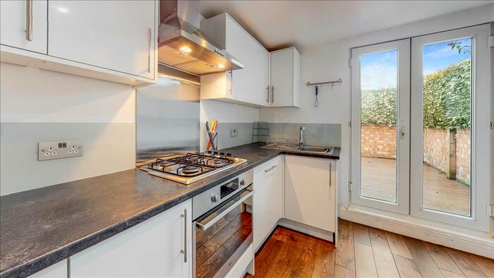 1 Bedroom Flat To Rent In Portobello Road, London, W10