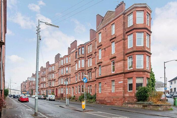 2 Bedroom Flat To Rent In Garrioch Road, North Kelvinside, Glasgow, G20