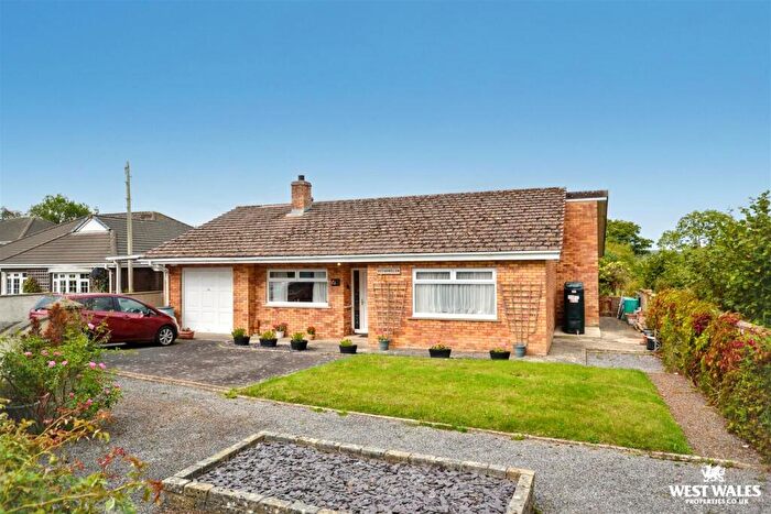 2 Bedroom Detached Bungalow For Sale In Llangoedmor, Cardigan, SA43