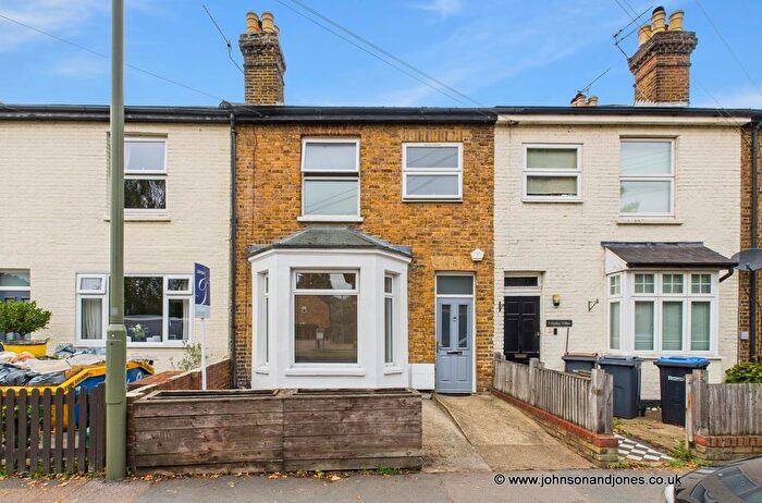 3 Bedroom Terraced House For Sale In Pound Road, Chertsey, KT16