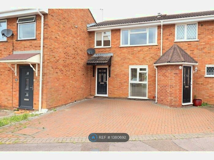 3 Bedroom Terraced House To Rent In Daffodil Way, Chelmsford, CM1