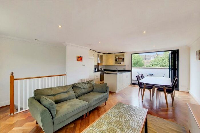 2 Bedroom Flat To Rent In Arlington Road, London, NW1