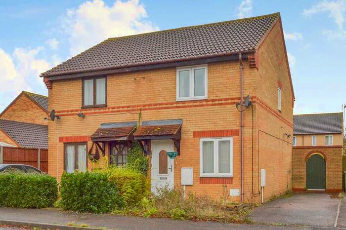 2 Bedroom Semi-Detached House To Rent In Wilsley Pound, Kents Hill, MK7