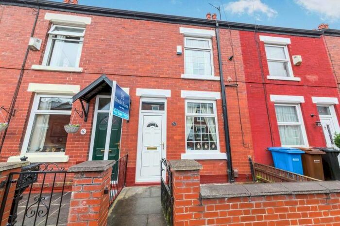 2 Bedroom Terraced House To Rent In River Street, Stockport, Cheshire SK1