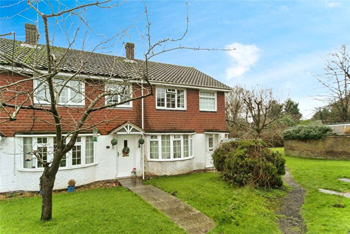 3 Bedroom End Terrace House For Sale In Browns Lane, Uckfield, East Sussex, TN22