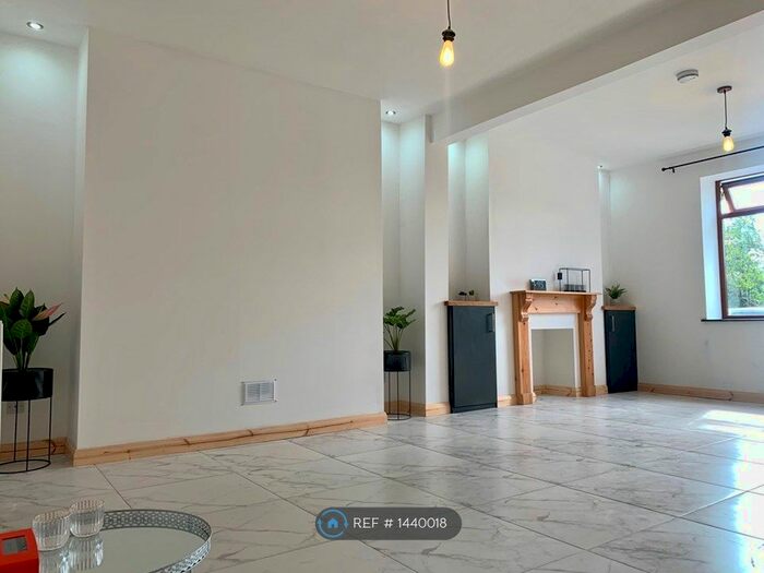 2 Bedroom Terraced House To Rent In Cwm Level Road, Swansea, SA6