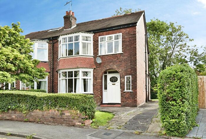 3 Bedroom Semi-Detached House For Sale In Hawthorn Avenue, Wilmslow, Cheshire, SK9