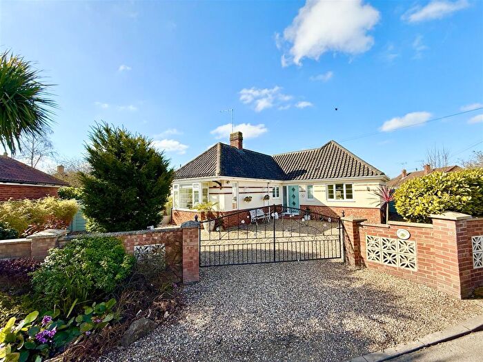 3 Bedroom Detached Bungalow For Sale In Camping Field Lane, Stalham, NR12