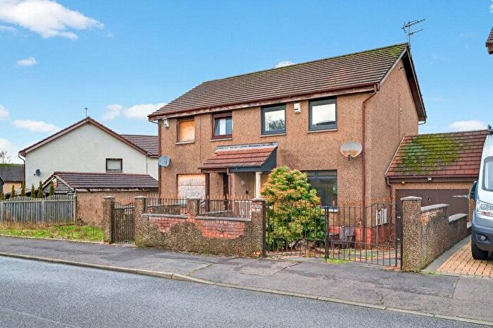 3 Bedroom Semi-Detached House For Sale In Balgray Avenue, Kilmarnock, East Ayrshire, KA1