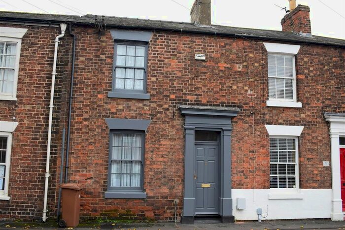 2 Bedroom Terraced House To Rent In Queen Street, Brigg, DN20