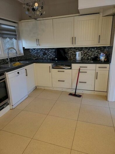 4 Bedroom Terraced House To Rent In Leda Avenue, Enfield EN3