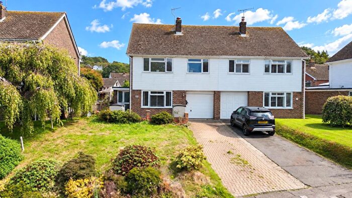 4 Bedroom Semi-Detached House For Sale In Austen Way, Hastings, TN35