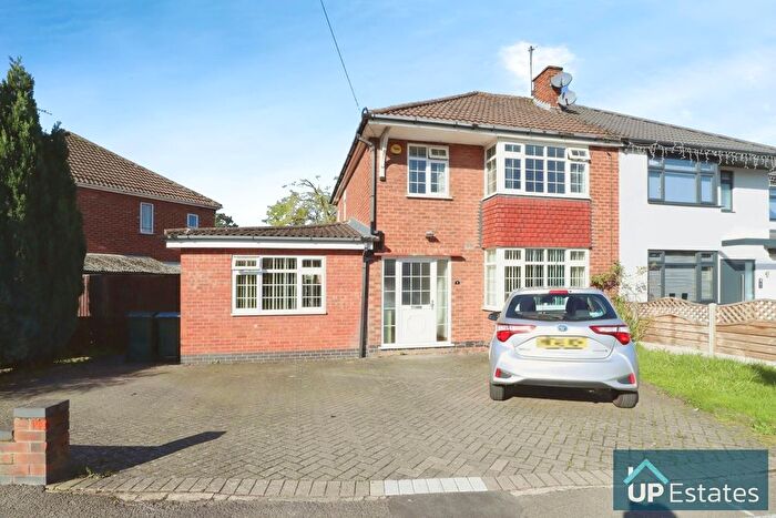 3 Bedroom Detached House To Rent In Daleway Road, Finham, Coventry, CV3