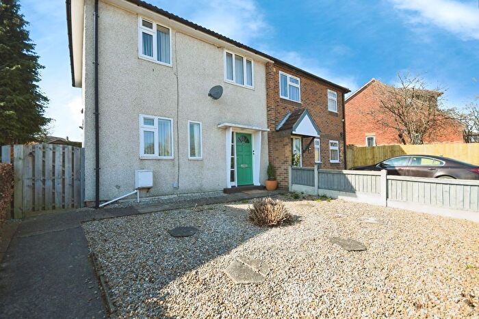 3 Bedroom Semi-Detached House For Sale In Beech Crescent, Eckington, Sheffield, S21
