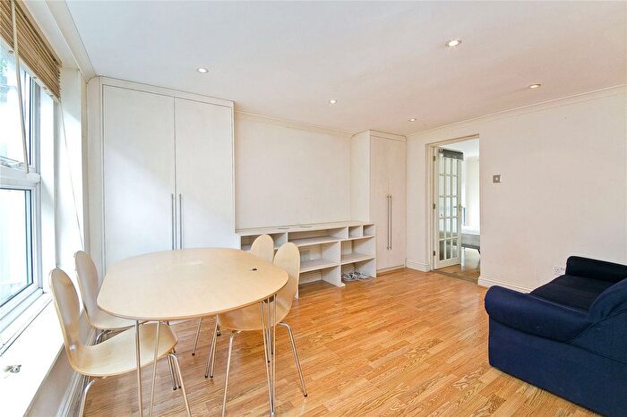 1 Bedroom Terraced House To Rent In St Pancras Way, Camden, NW1