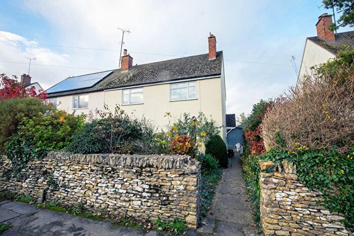 3 Bedroom Semi-Detached House For Sale In Parkway, Siddington, Cirencester, GL7