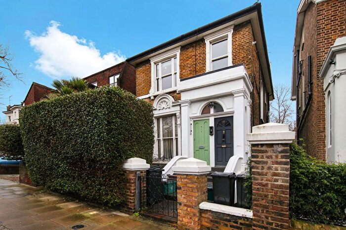 2 Bedroom Flat To Rent In West End Lane, London, NW6