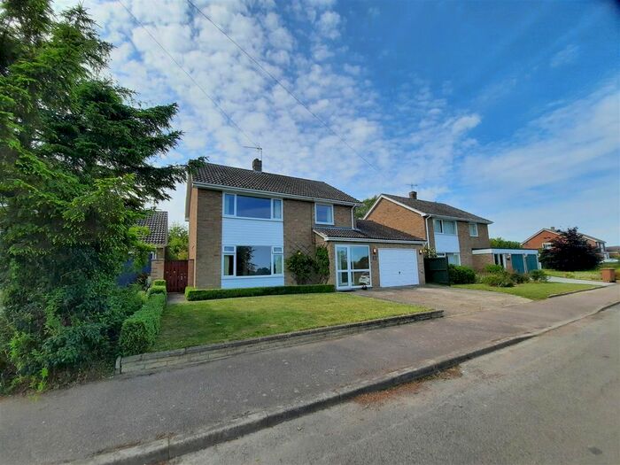 5 Bedroom Detached House For Sale In Wheatfields, Whatfield, Ipswich, IP7