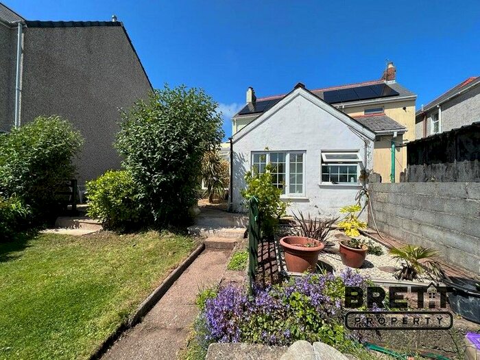 2 Bedroom Semi-Detached House To Rent In Pill Lane, Milford Haven, Pembrokeshire., SA73