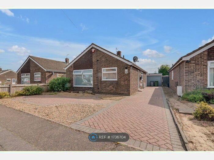 3 Bedroom Bungalow To Rent In Norman Drive, Norwich, NR6