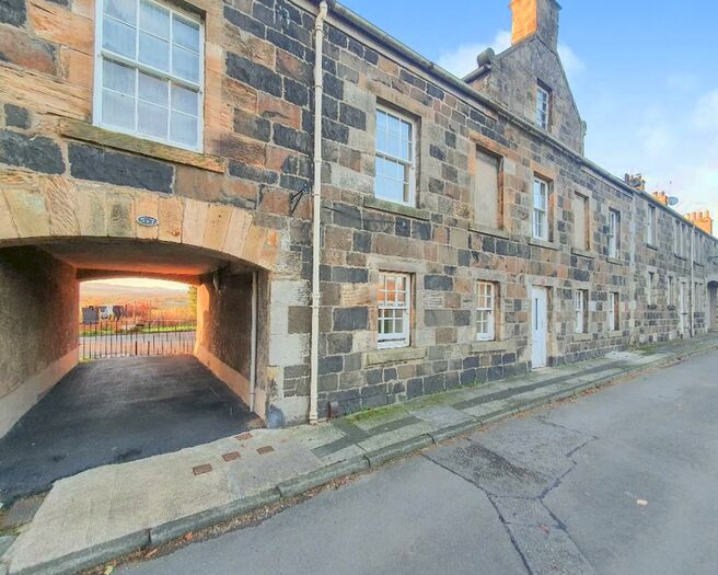 2 Bedroom Flat To Rent In Greenside, Glenrothes, Fife, KY6