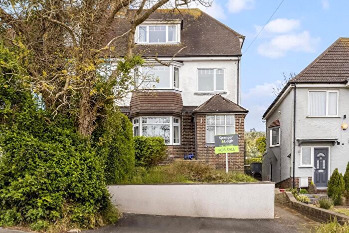 5 Bedroom Semi Detached House For Sale In Bevendean Crescent, Bevendean, Brighton, BN2