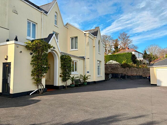 1 Bedroom Flat To Rent In Firswood, Oak Hill Road, Torquay, TQ1