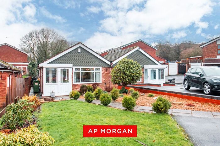 1 Bedroom Bungalow For Sale In Woods Lane, Brierley Hill, West Midlands, DY5