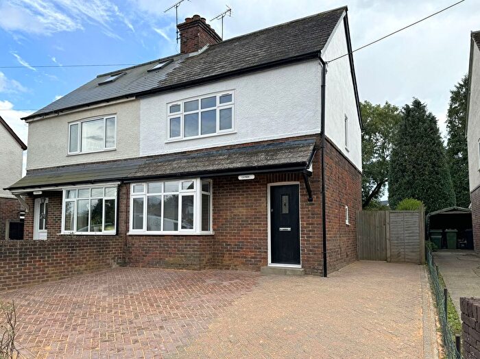 3 Bedroom Semi-Detached House For Sale In Marden, Kent, TN12