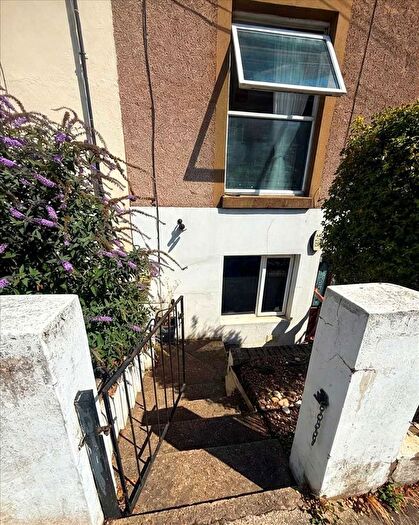1 Bedroom Flat To Rent In Pier Road, Gravesend, DA11
