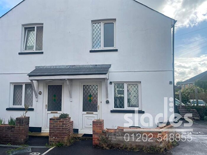 1 Bedroom Terraced House To Rent In Wimborne Road, Winton, Bournemouth, BH9