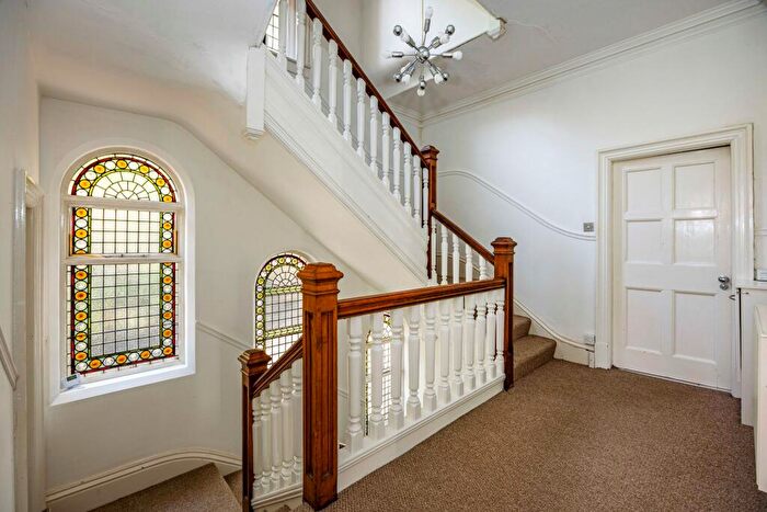 2 Bedroom Apartment To Rent In Newcastle Drive, Nottingham, NG7