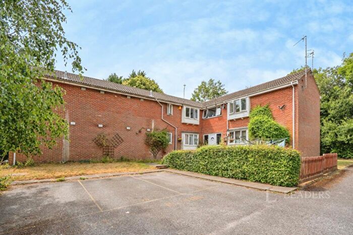 Studio To Rent In Daisy Mead, Waterlooville, Hampshire, PO7