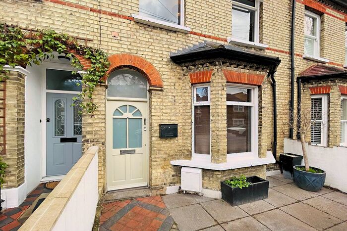 6 Bedroom Terraced House To Rent In Sellincourt Road, London, SW17