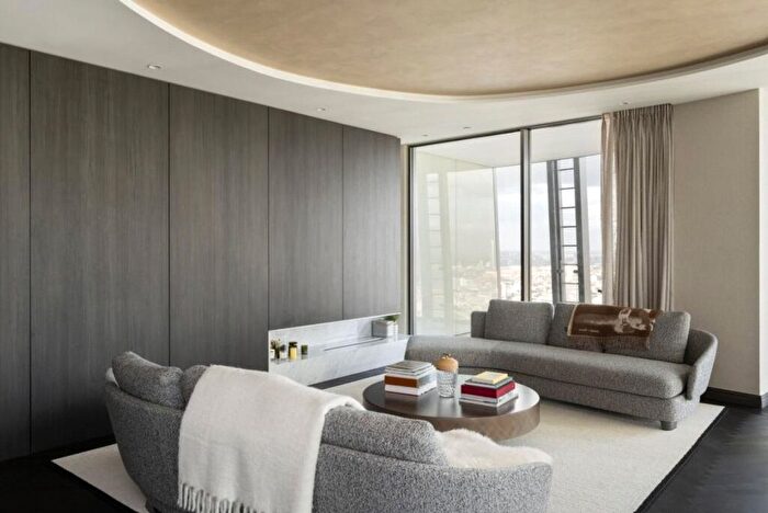 3 Bedroom Flat To Rent In Blackfriars Road, London, SE1