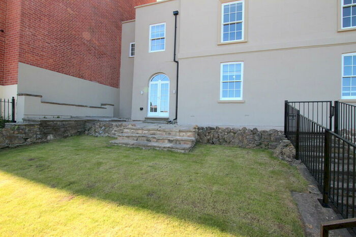 2 Bedroom Apartment To Rent In Derby Road, NG7