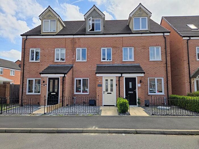 3 Bedroom Town House To Rent In Brookwood Way, Buckshaw Village, Chorley, PR7
