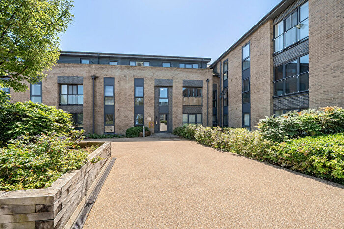 1 Bedroom Flat For Sale In Fire Fly Avenue, Swindon, SN2
