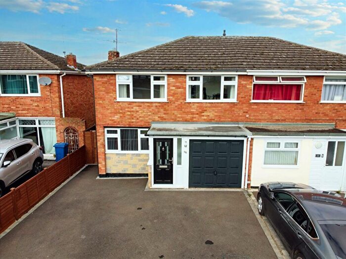 3 Bedroom Semi-Detached House For Sale In Ruskin Avenue, Long Eaton, NG10