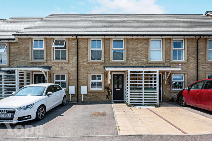 3 Bedroom Terraced House For Sale In Dale Street, Dartford, DA1