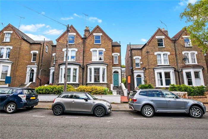 1 Bedroom Flat To Rent In Lady Margaret Road, Tufnell Park, London, N19