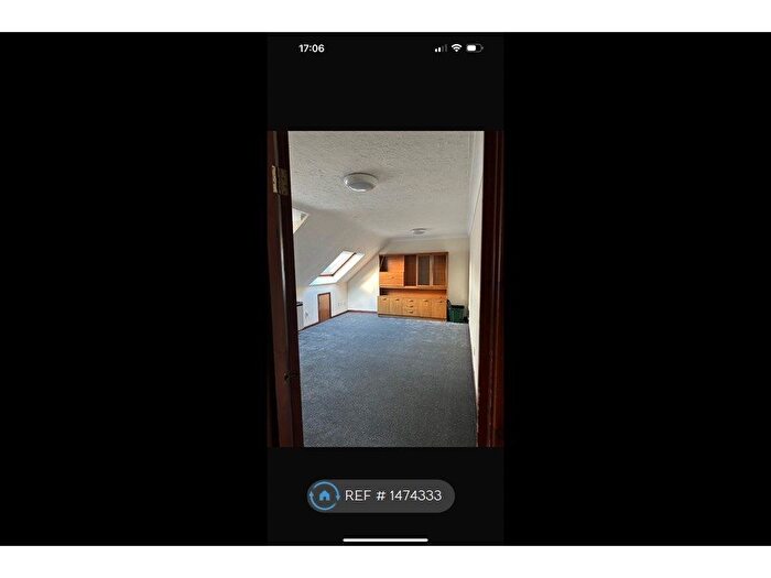 1 Bedroom Flat To Rent In Church Street, Dorchester, DT1