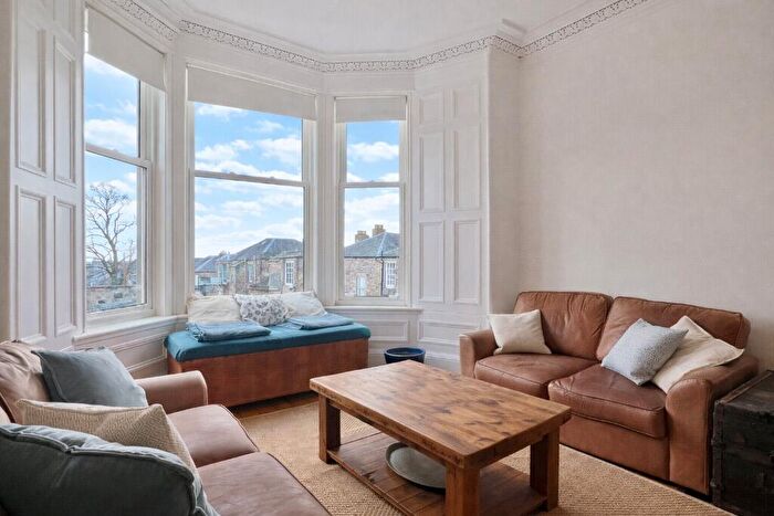 2 Bedroom Flat To Rent In Salisbury Road, Edinburgh, EH16