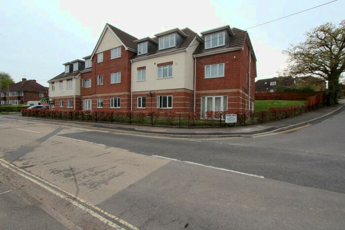 2 Bedroom Apartment To Rent In Bursledon Road, Hedge End, Southampton, SO30
