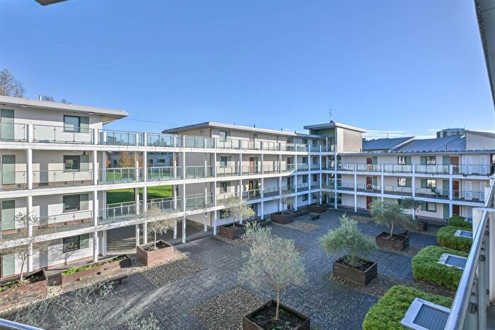 2 Bedroom Apartment For Sale In Rollason Way, Brentwood, CM14