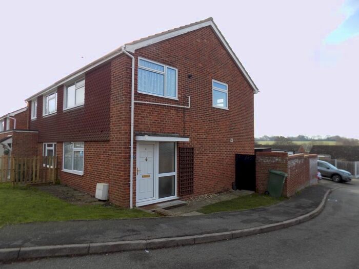 3 Bedroom Semi-Detached House To Rent In Nether Court, Halstead, CO9