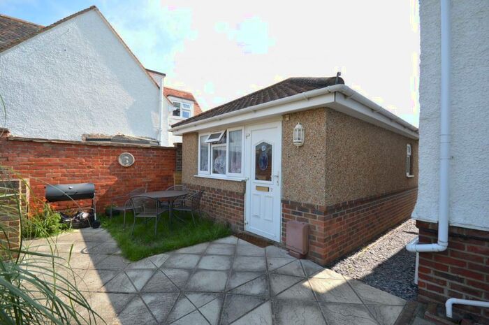 1 Bedroom Flat To Rent In Seal House, Seal Square, Selsey, Chichester, PO20